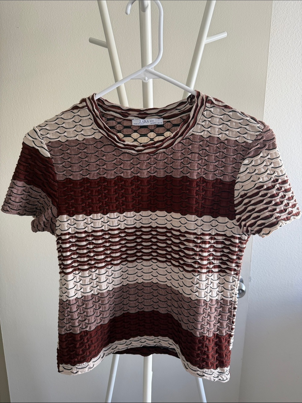 Zara Burgundy, Cream & Brown Textured Stripe Tee